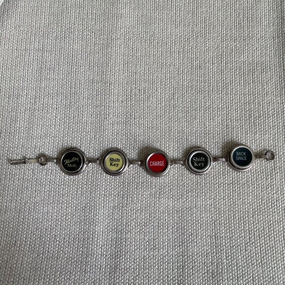 One-of-a-Kind Cash-Register Key Bracelet • Mixed Vintage Keys • 7½″ Silver-Tone - Picture 7 of 7